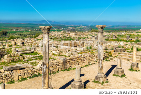 Ruins of a roman basilica at Volubilis, Morocco Ruins of a roman basilica at Volubilis, Morocco 28933101