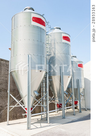 Steel silos for flour. 28933163
