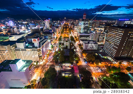 【北海道】札幌・中心街の夜景 【北海道】札幌・中心街の夜景 28938342