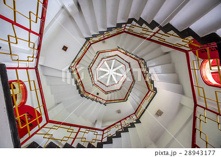 White Spiral Stair 28943177