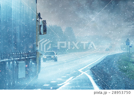 Snow in the city on the road view from the car 28953750
