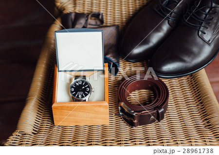 groom set clothes. Wedding shoes, bow tie, watch 28961738