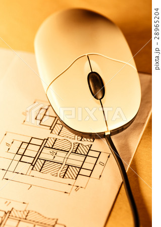 Drafting and computer mouse in toning 28965204