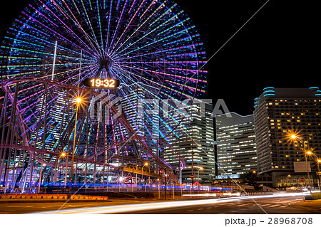 みなとみらい観覧車夜景_02 28968708