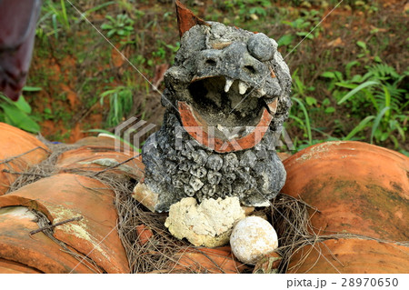 やちむんの里・15（沖縄県中頭郡読谷村） 28970650