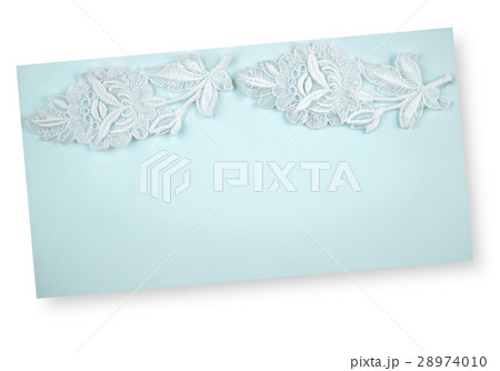 Paper with lacy border 28974010