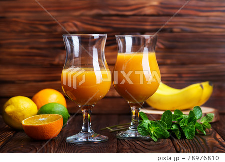 orange juice 28976810