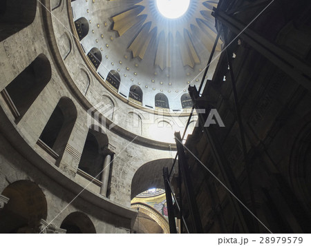Interior of the Holy Sepulchre in Jerusalem Interior of the Holy Sepulchre in Jerusalem 28979579