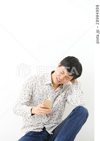 ライフスタイル 若い男性 ライフスタイル 若い男性 28984998