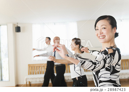 社交ダンス 28987423