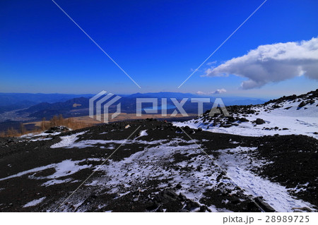 20170309富士山吉田口六合目からの眺め 20170309富士山吉田口六合目からの眺め 28989725