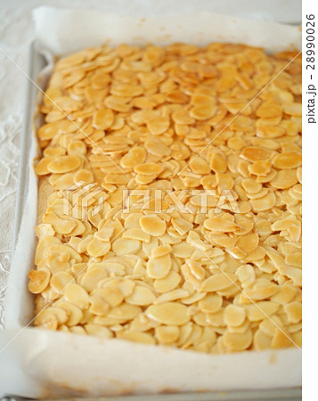 フロランタン　調理画像　（縦位置） 28990026