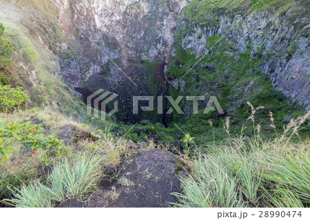 バリ島　キンタマーニ高原のバトゥール山 28990474