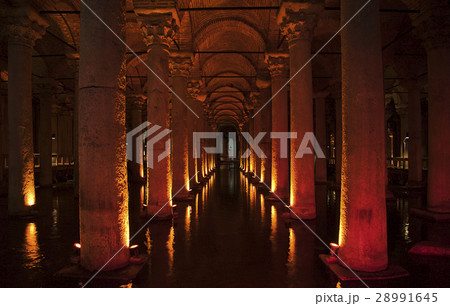 Istanbul basilica cistern 28991645