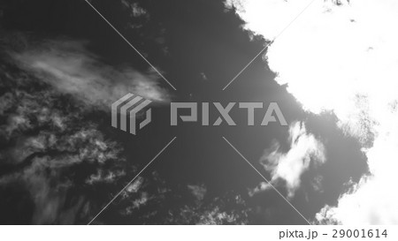 空と雲 素材　白黒 16:9 29001614