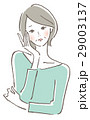 悩む女性　中年 29003137