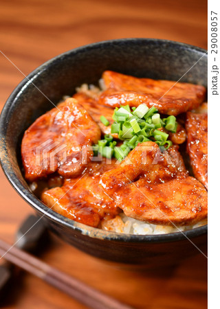 豚丼 29008057
