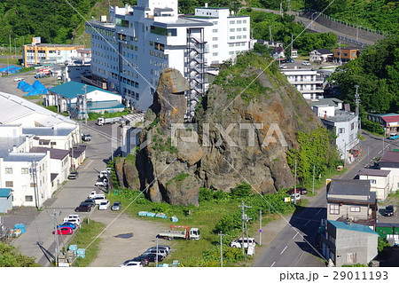 知床　ウトロ　ゴジラ岩 29011193