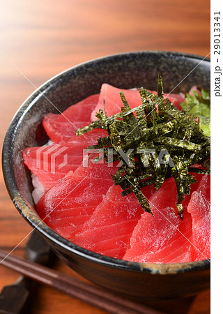 まぐろ丼 まぐろ丼 29013341