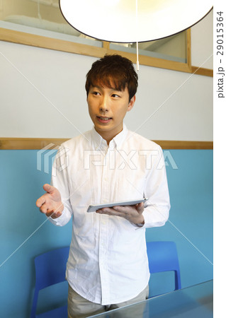 コワーキング　共有スペース　フリーランス　オンライン会議　Web会議　オンライン学習 29015364