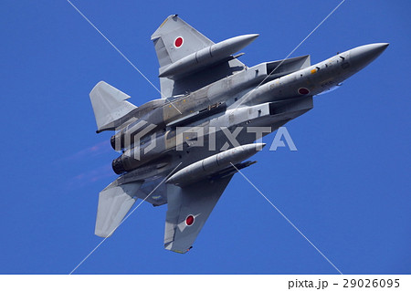 航空自衛隊　戦闘機　機動飛行　F-15J 29026095