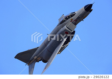 航空自衛隊　戦闘機　機動飛行　F-4EJ 29026122