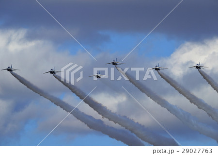 航空自衛隊　ブルーインパルス　T-4 29027763