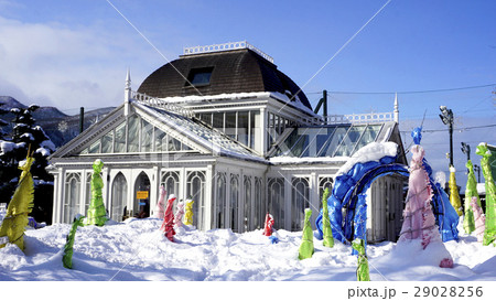 Glass house architecture snow winter Glass house architecture snow winter 29028256