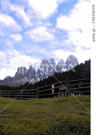 val di funes フネス谷 malga zannes ザンネス小屋 zanser alm val di funes フネス谷 malga zannes ザンネス小屋 zanser alm 29029049