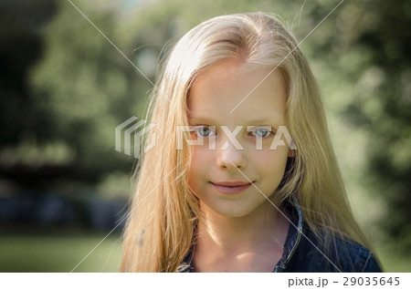 Portrait of a beautiful blonde little girl. 29035645