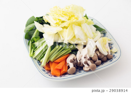 鍋用の野菜　白バック 29038914