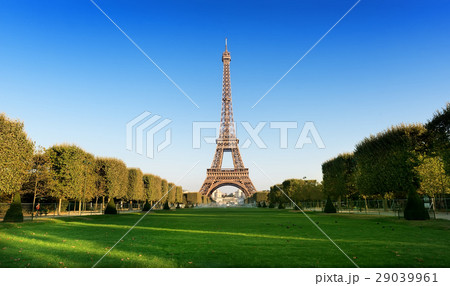 Champ de Mars Champ de Mars 29039961