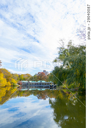 The Loeb Boathouse in Central Park 29040087