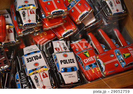 ブリキのおもちゃ 29052759