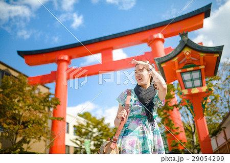 Woman travel alone in Japan : Fushimi Inari Taisha Woman travel alone in Japan : Fushimi Inari Taisha 29054299