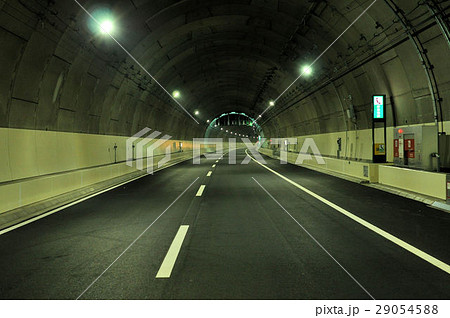 横浜北線の横浜北トンネル 29054588