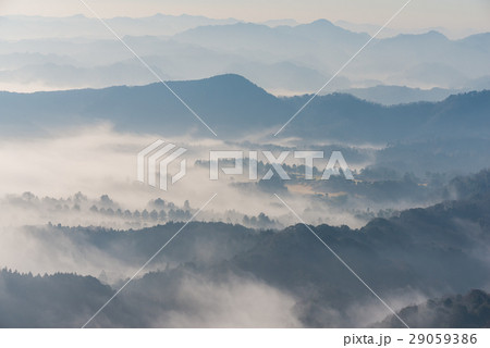 九十九谷 早朝風景 （千葉県君津市鹿野山） 2017年3月撮影 29059386