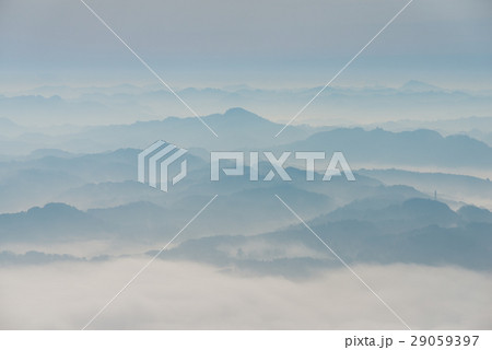 九十九谷 早朝風景 （千葉県君津市鹿野山） 2017年3月撮影 29059397