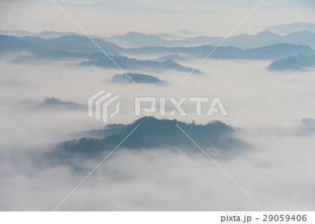 九十九谷 早朝風景 （千葉県君津市鹿野山） 2017年3月撮影 29059406