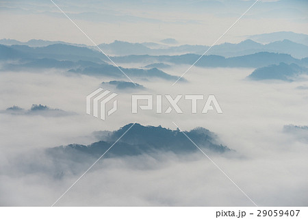 九十九谷 早朝風景 （千葉県君津市鹿野山） 2017年3月撮影 29059407