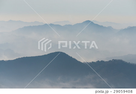 九十九谷 早朝風景 （千葉県君津市鹿野山） 2017年3月撮影 29059408