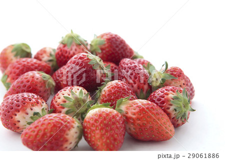 いちごとちおとめ山盛り 29061886