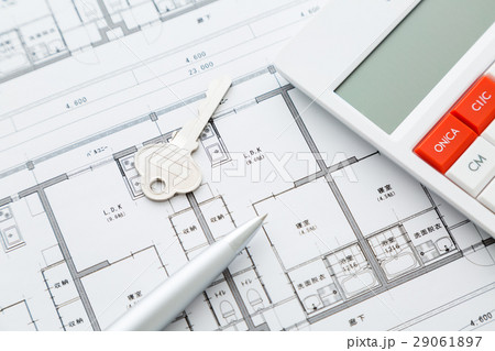 住宅図面と鍵　不動産イメージ 29061897