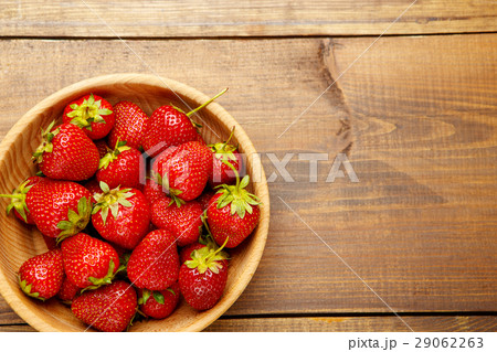 Fresh strawberries 29062263