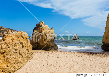 Rocky cliffs on the coast of the Atlantic ocean 29064517