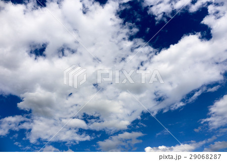 clouds in the blue sky 29068287