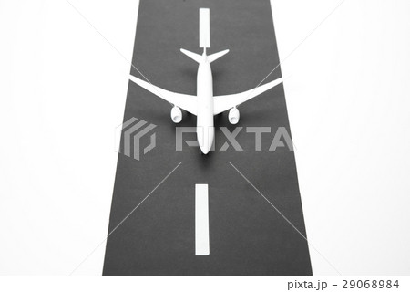 ミニチュアの飛行機 29068984