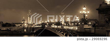 Alexandre III bridge night view 29069296