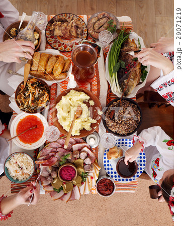 Traditional Ukrainian Christmas food 29071219