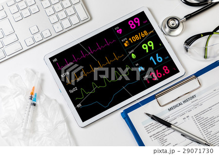 タブレットとバイタルサイン 29071730